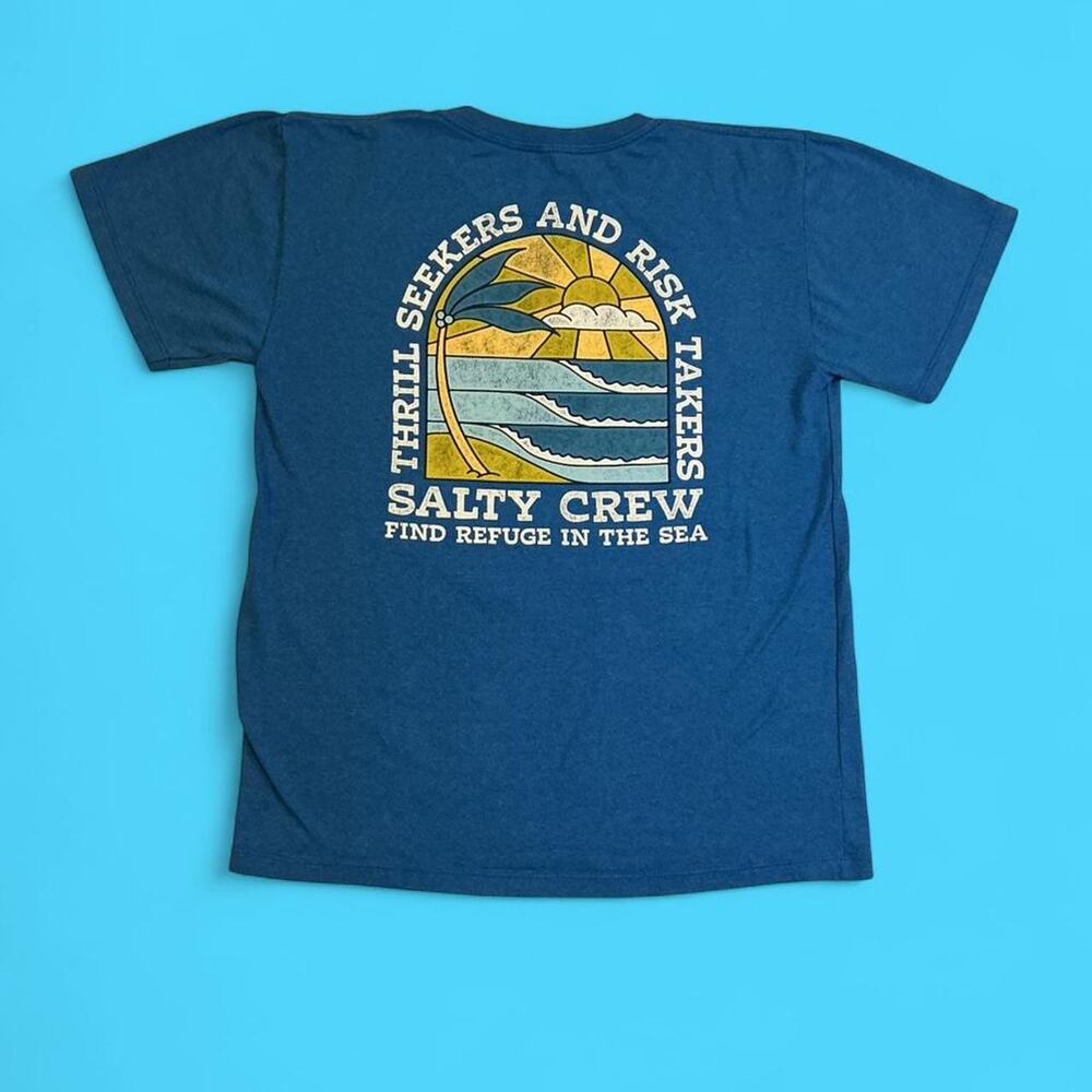 Salty crew graphic tee large